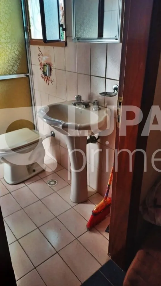 Casa, 3 quartos, 180 m² - Foto 2