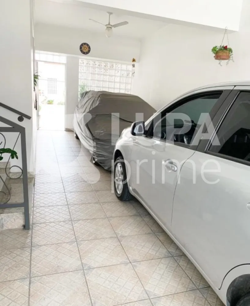 Casa, 5 quartos, 230 m² - Foto 1