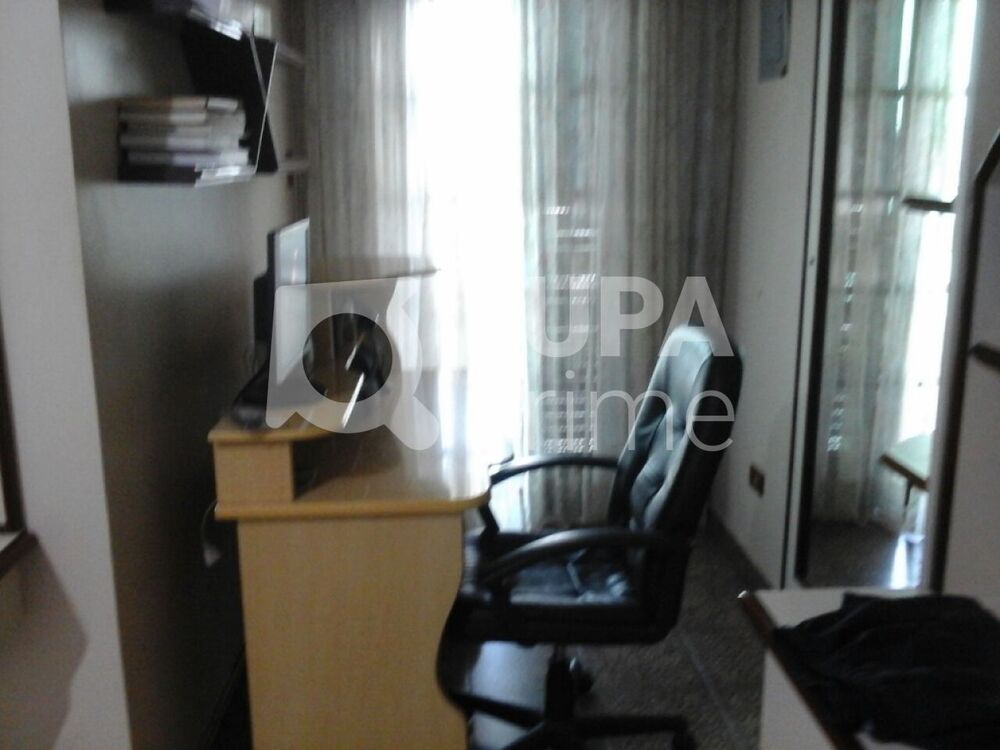 Casa, 3 quartos, 255 m² - Foto 1
