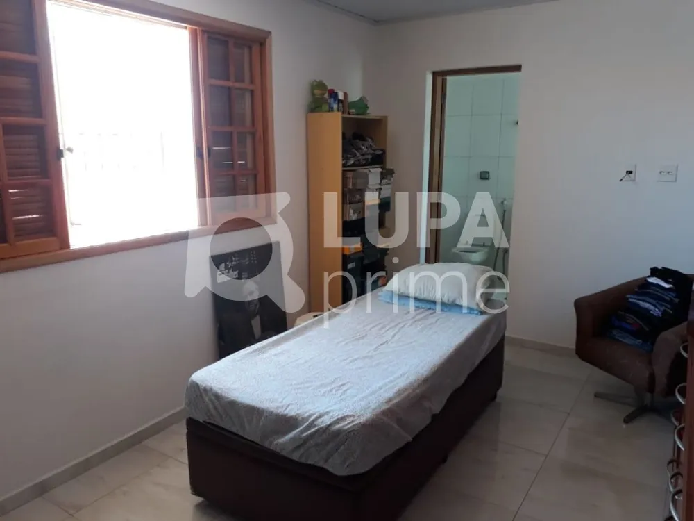 Casa, 3 quartos, 200 m² - Foto 10