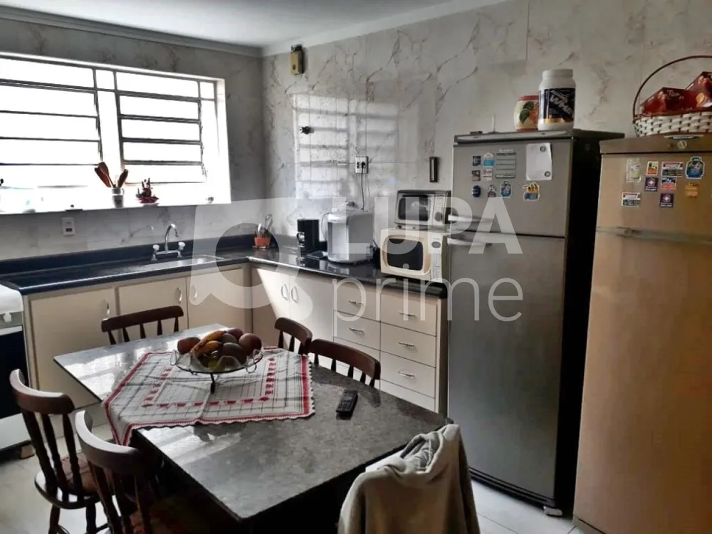 Casa, 3 quartos, 200 m² - Foto 11