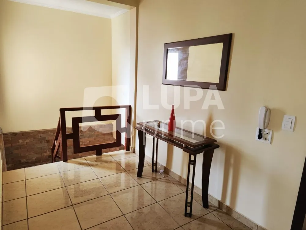 Casa, 3 quartos, 340 m² - Foto 2