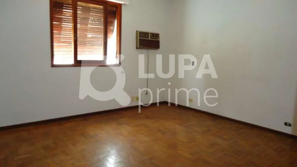 Casa, 4 quartos, 270 m² - Foto 11