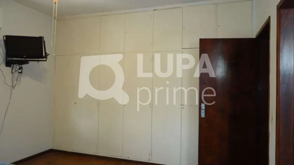 Casa, 4 quartos, 270 m² - Foto 10