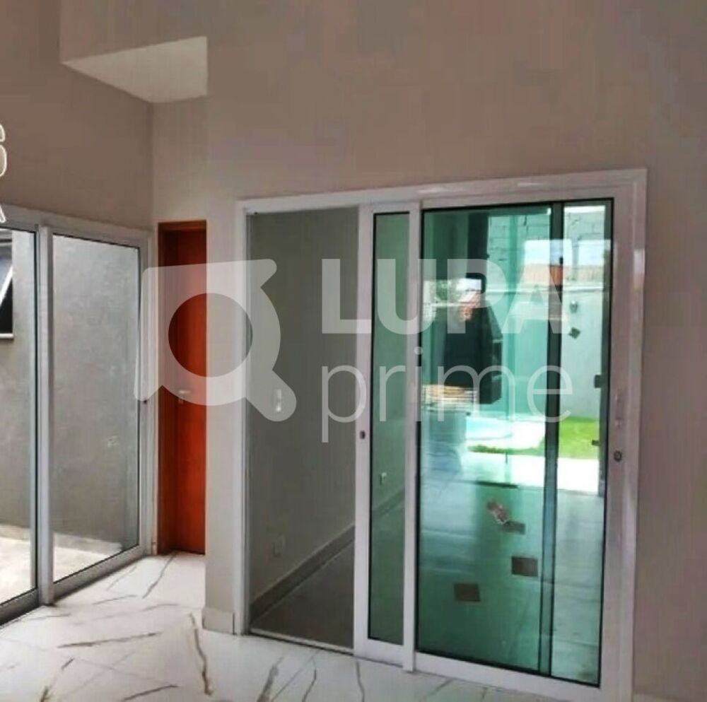 Casa, 3 quartos, 175 m² - Foto 1