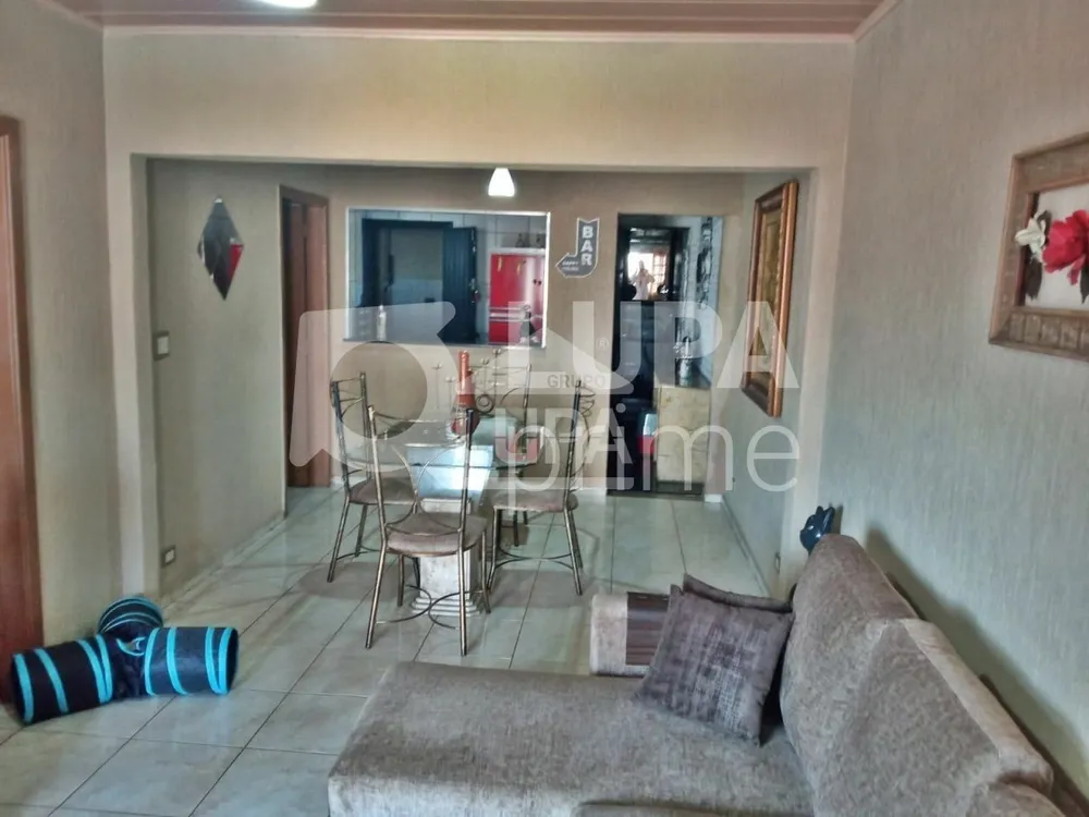 Casa, 2 quartos, 130 m² - Foto 1