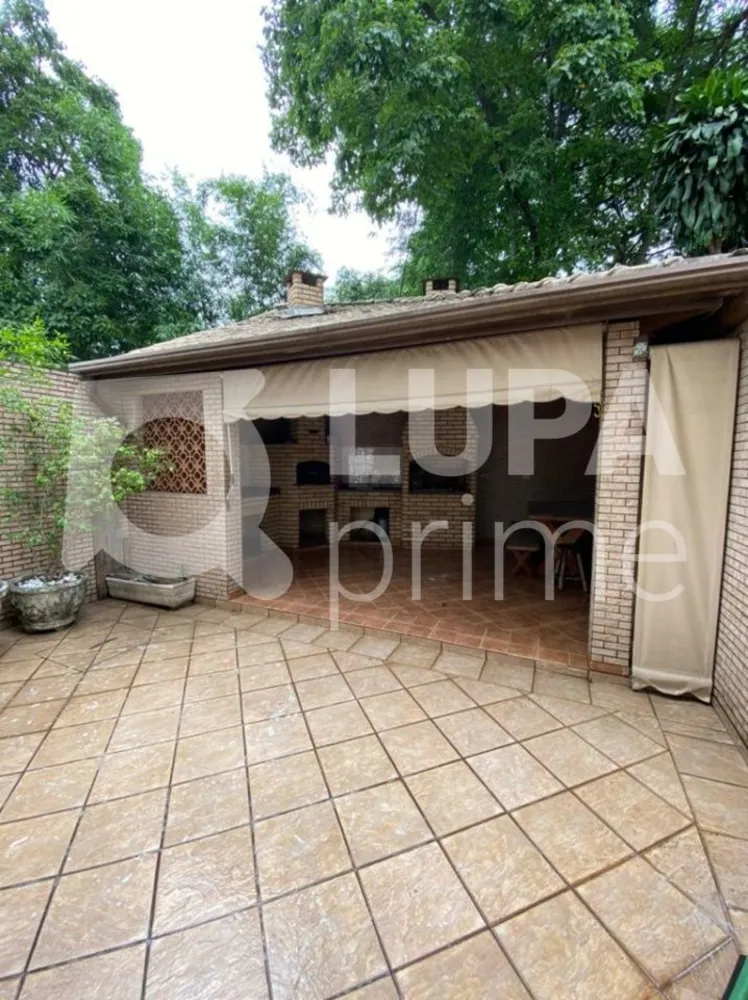 Casa, 3 quartos, 245 m² - Foto 3