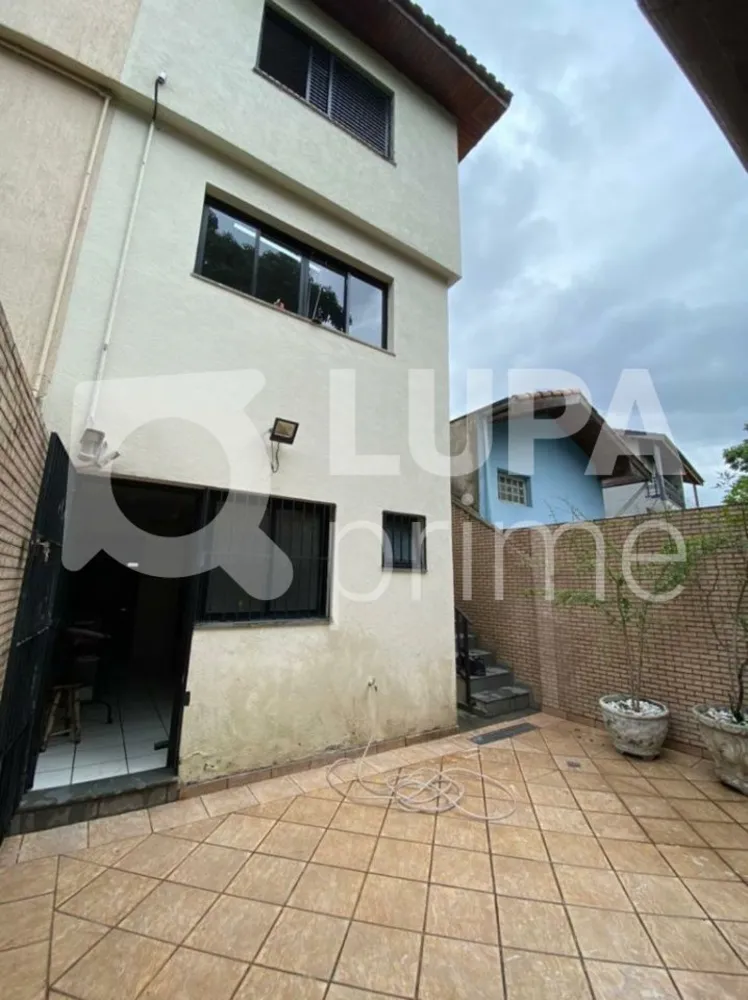Casa, 3 quartos, 245 m² - Foto 4