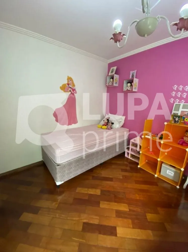 Casa, 3 quartos, 245 m² - Foto 12