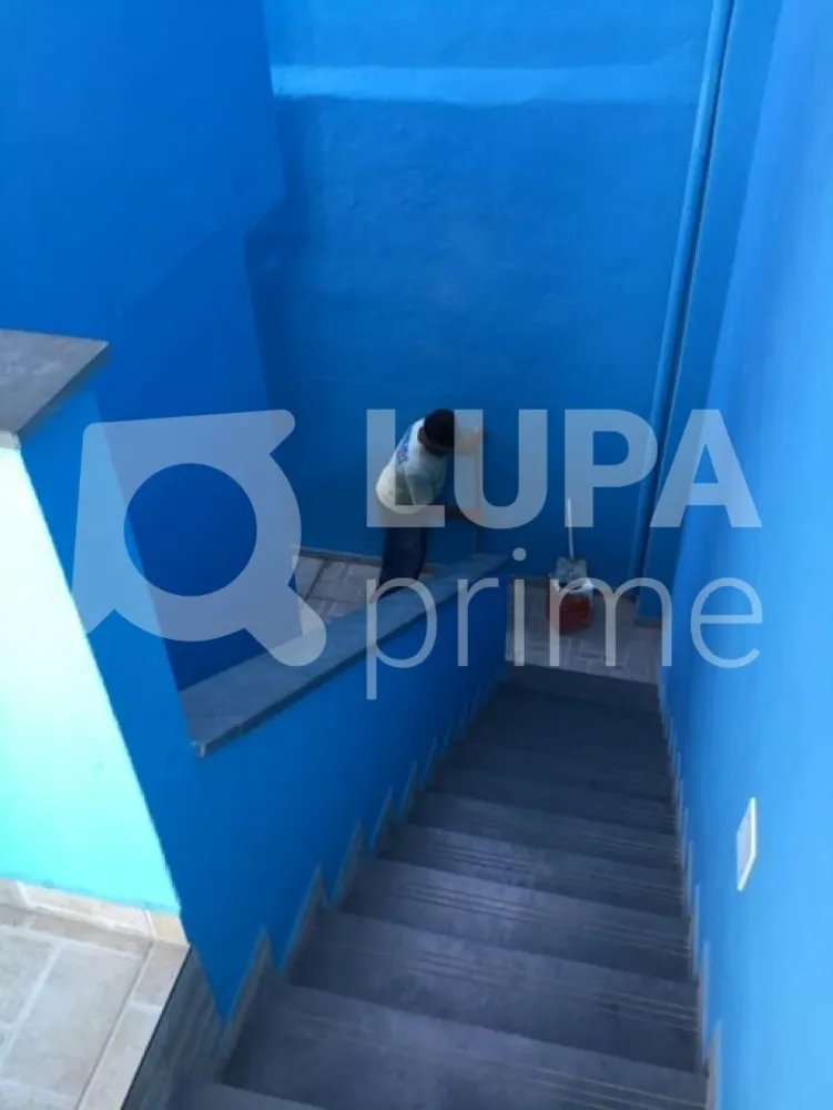 Casa, 6 quartos, 250 m² - Foto 2