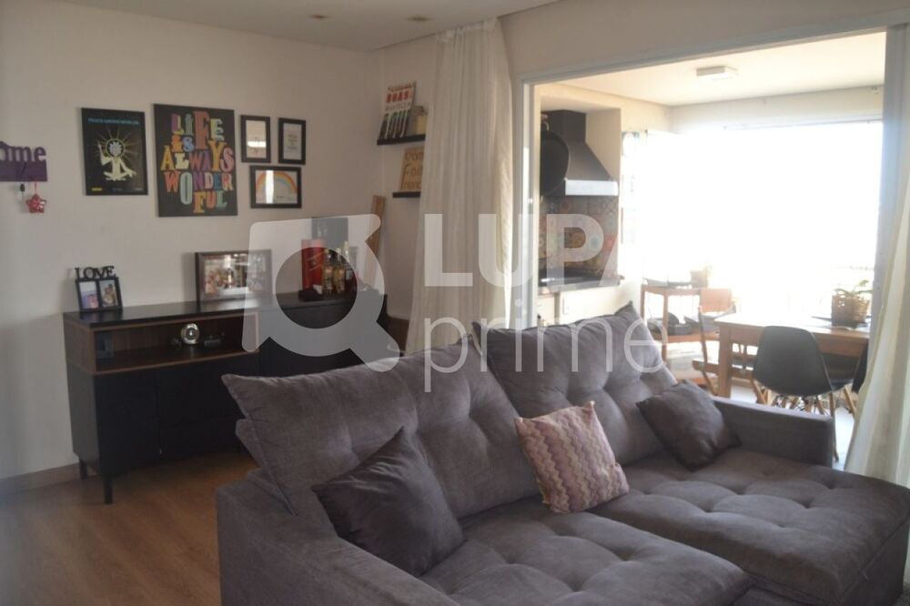 Apartamento à venda com 3 quartos, 110m² - Foto 1
