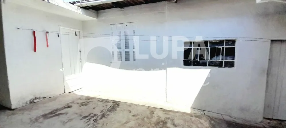 Casa, 2 quartos, 362 m² - Foto 15