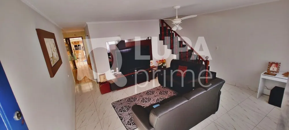 Casa, 2 quartos, 203 m² - Foto 3