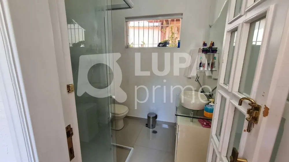 Casa, 3 quartos, 215 m² - Foto 2