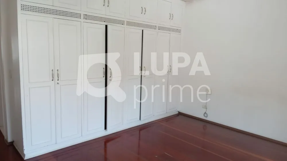 Casa, 4 quartos, 359 m² - Foto 4