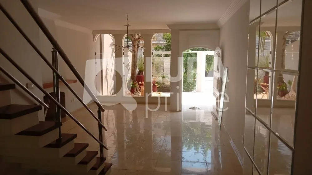 Casa, 4 quartos, 359 m² - Foto 9