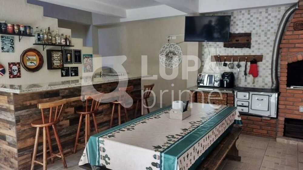 Casa, 3 quartos, 200 m² - Foto 15