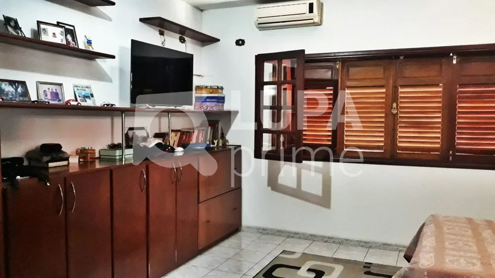 Casa, 3 quartos, 171 m² - Foto 4