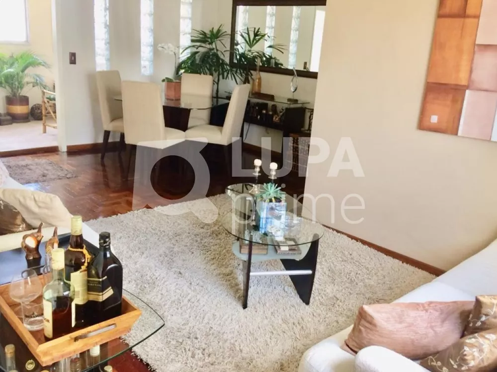 Apartamento à venda com 3 quartos, 108m² - Foto 2