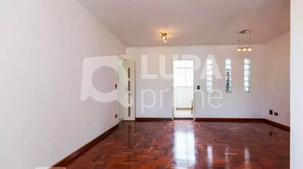 Apartamento à venda com 3 quartos, 108m² - Foto 9