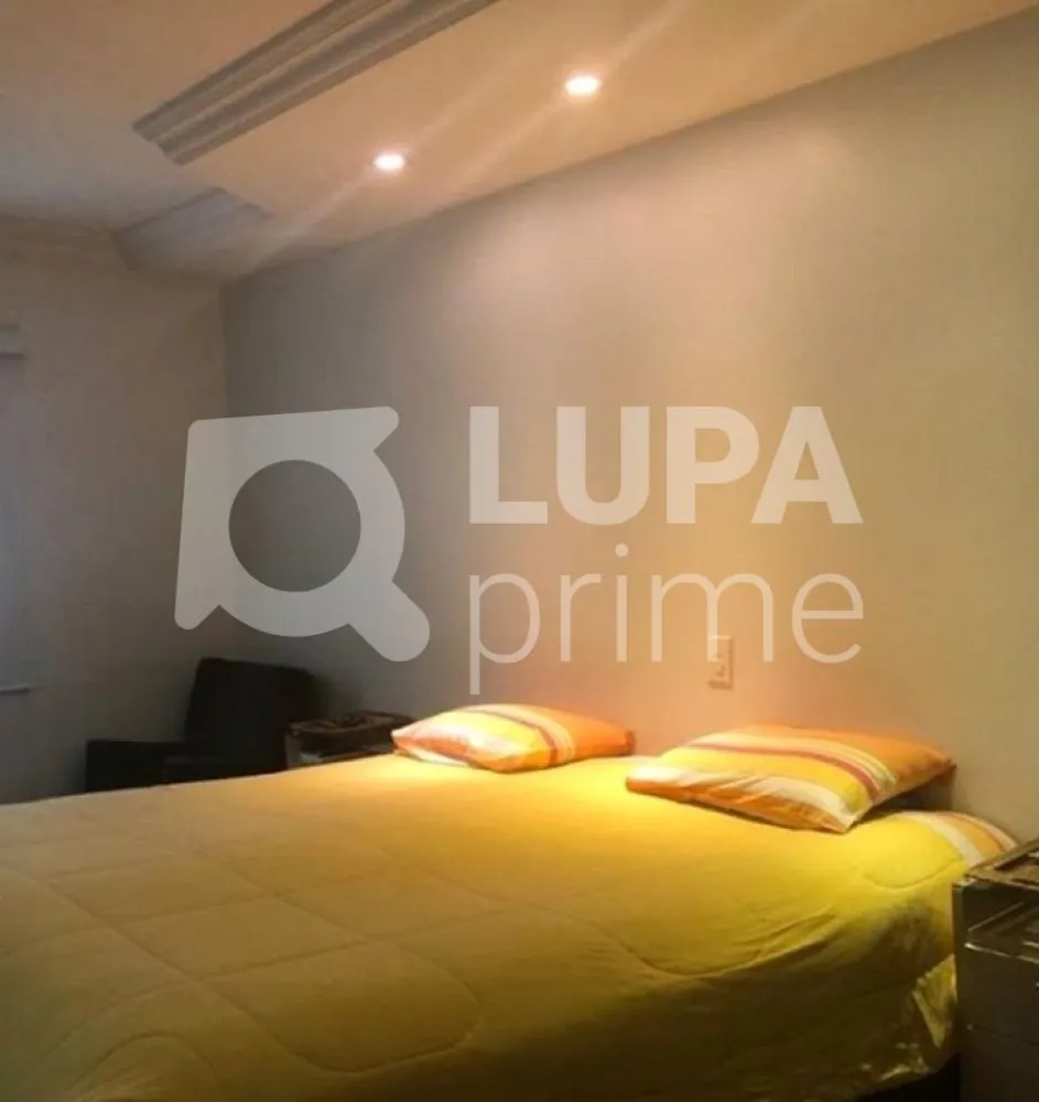 Casa, 4 quartos, 340 m² - Foto 2