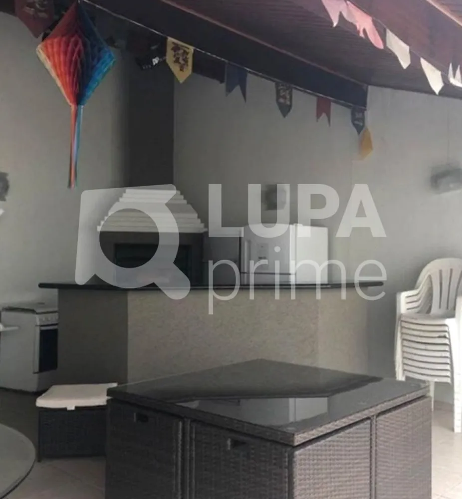 Casa, 4 quartos, 340 m² - Foto 1