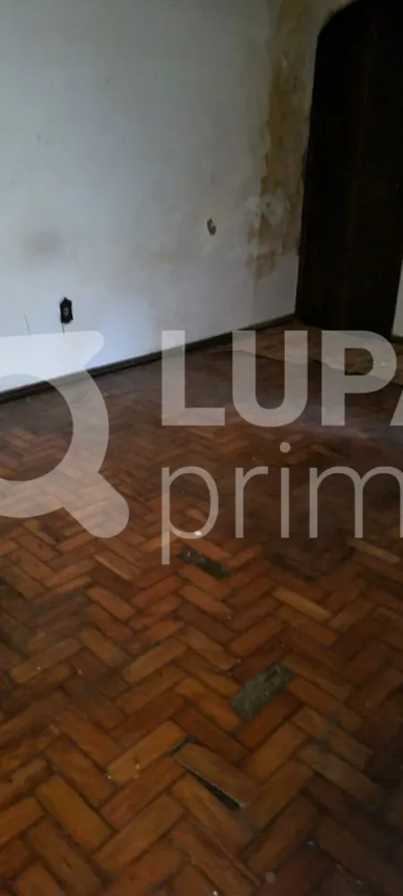 Casa, 3 quartos, 228 m² - Foto 4