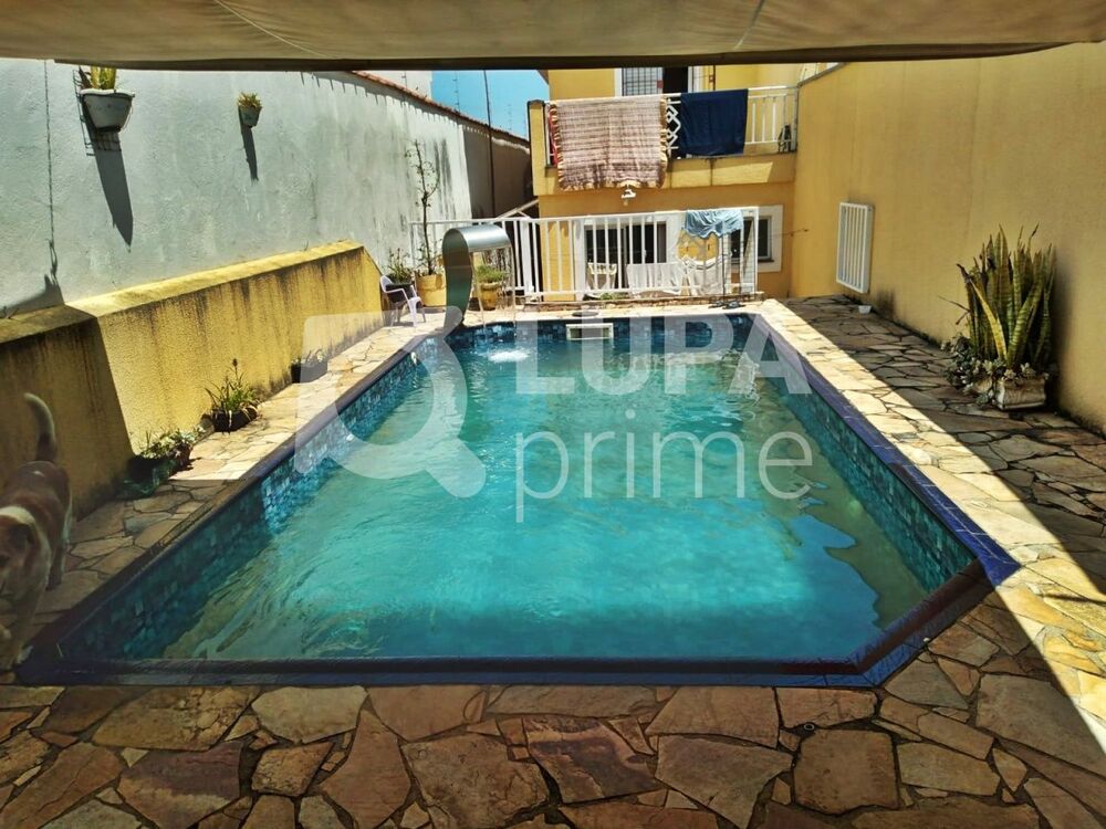 Casa, 3 quartos, 230 m² - Foto 3