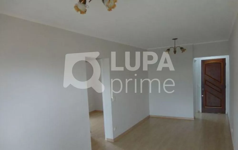 Apartamento à venda com 3 quartos, 70m² - Foto 3