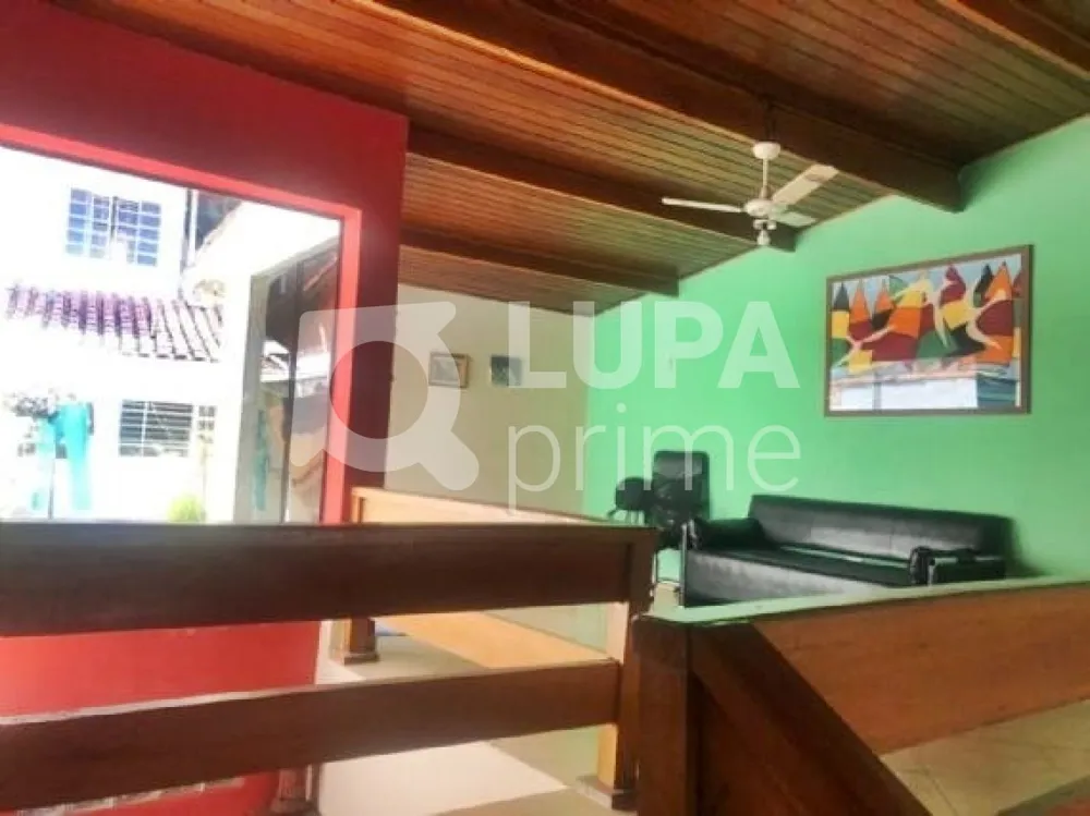 Casa, 4 quartos, 244 m² - Foto 10