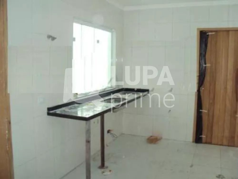 Casa à venda com 3 quartos, 160m² - Foto 2