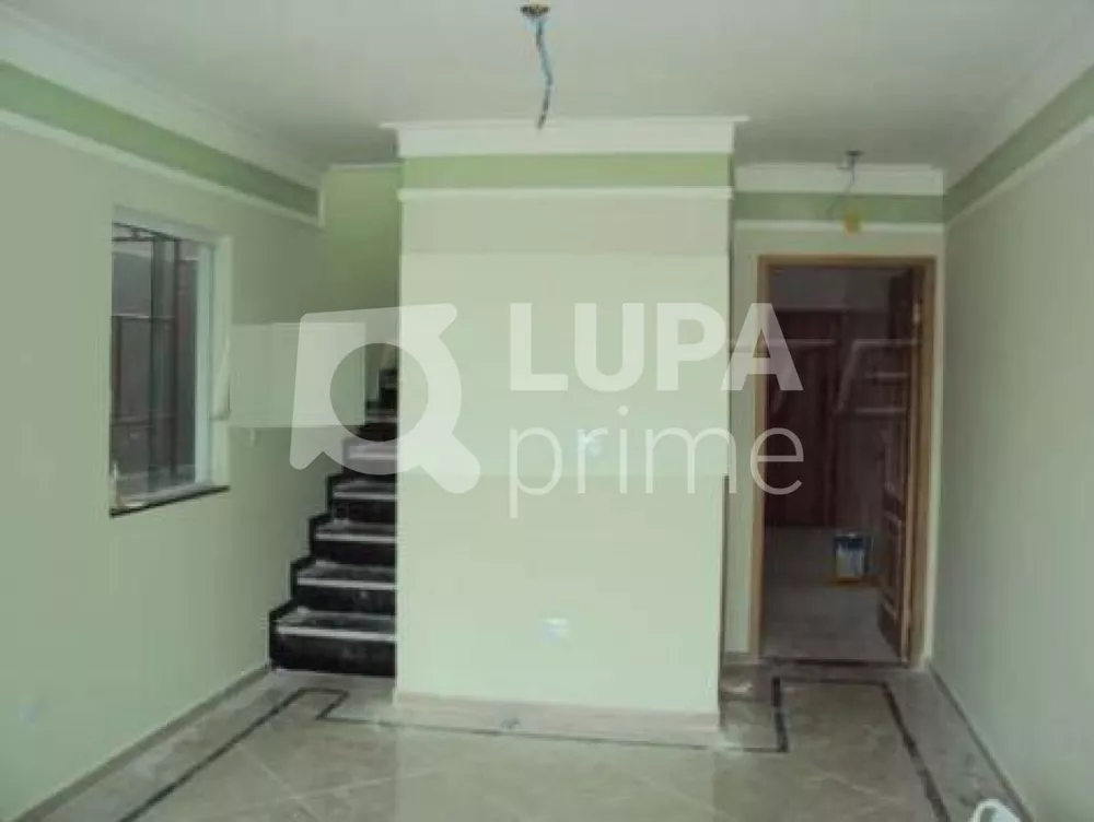 Casa à venda com 3 quartos, 160m² - Foto 1