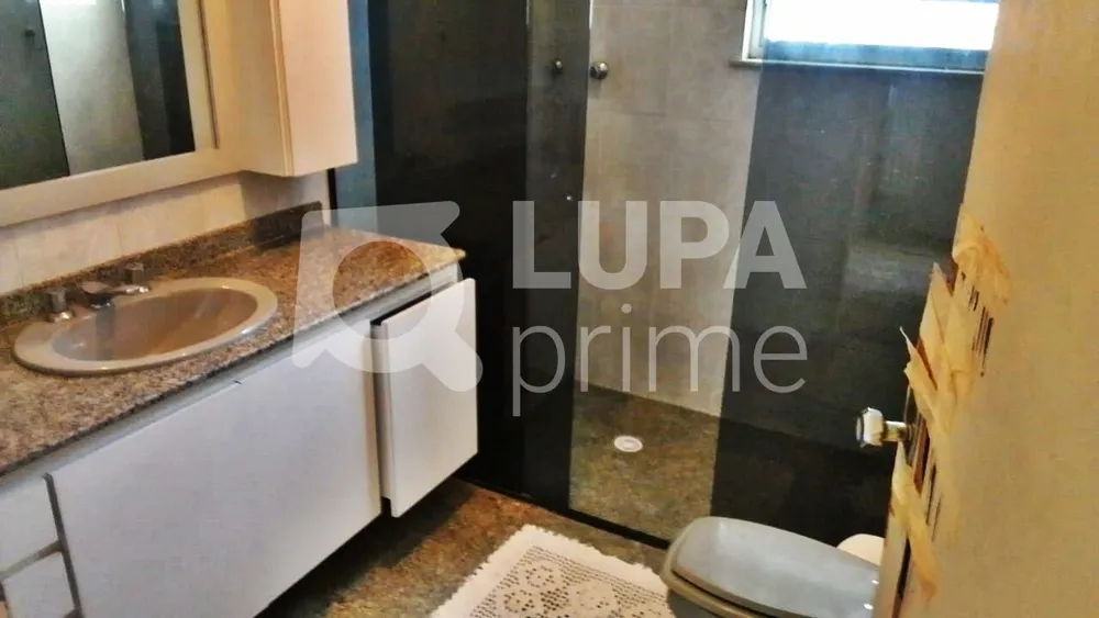 Casa, 4 quartos, 180 m² - Foto 2