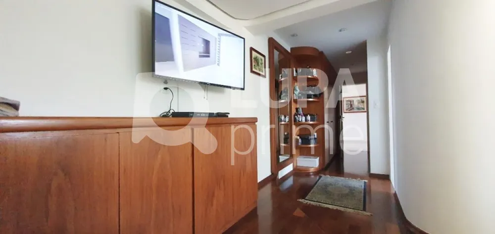 Apartamento, 4 quartos, 210 m² - Foto 2