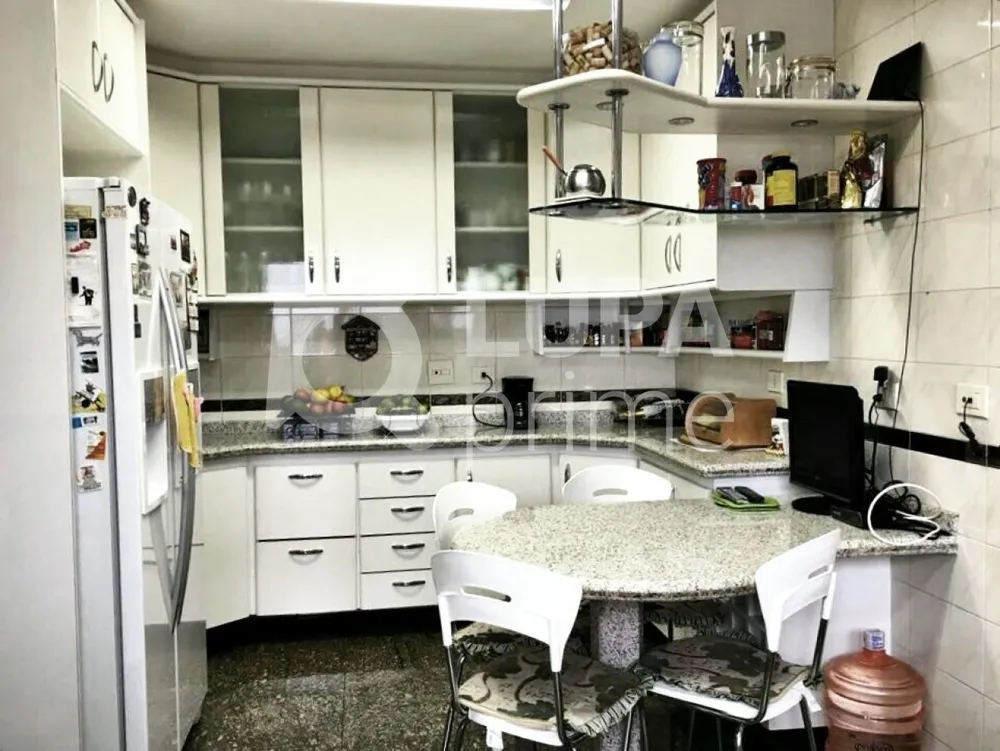 Apartamento, 4 quartos, 210 m² - Foto 11