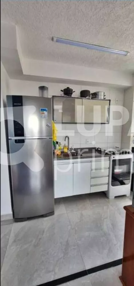 Apartamento à venda com 3 quartos, 58m² - Foto 3