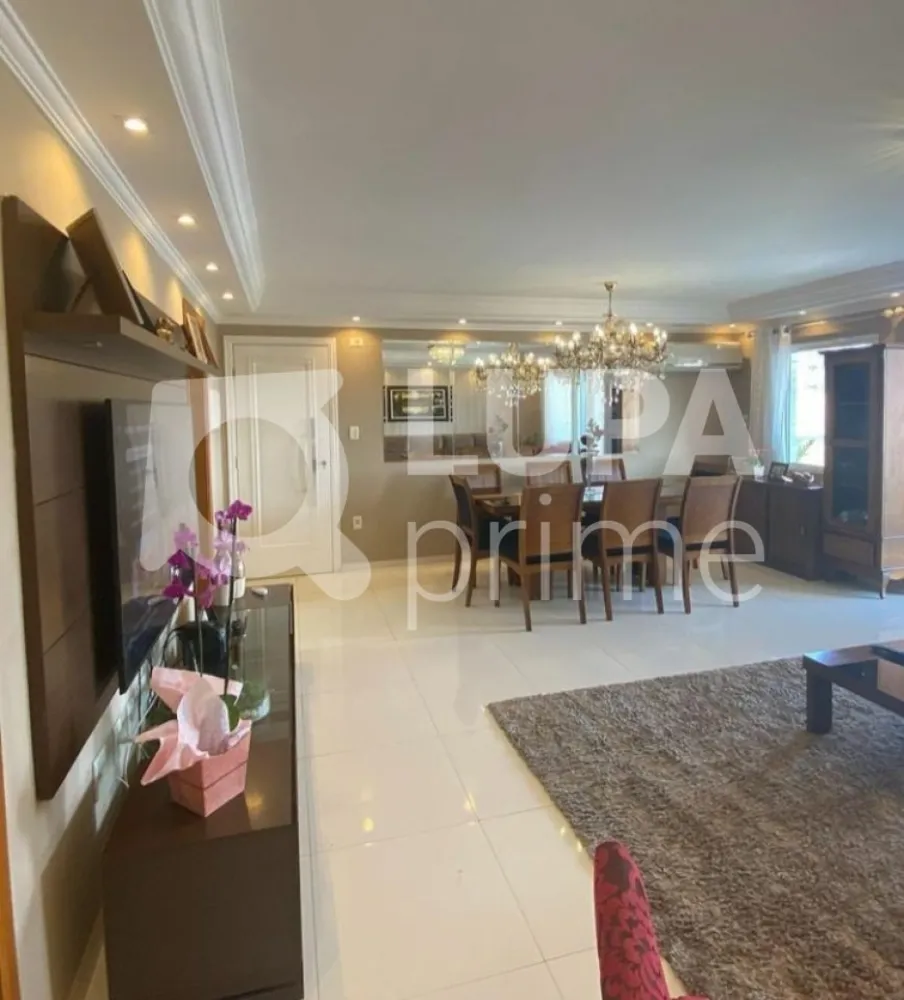 Apartamento, 3 quartos, 167 m² - Foto 2