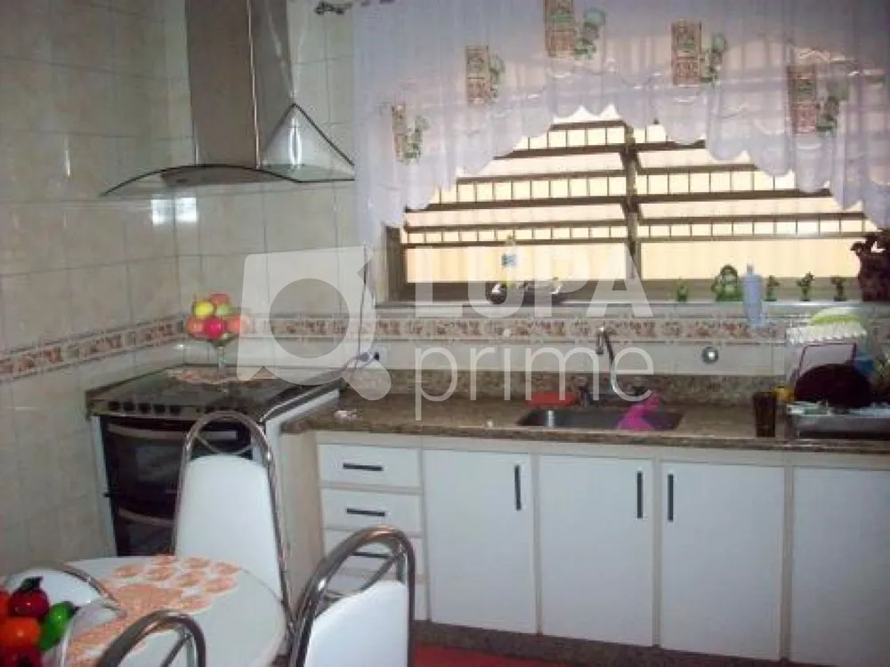Casa, 3 quartos, 300 m² - Foto 1