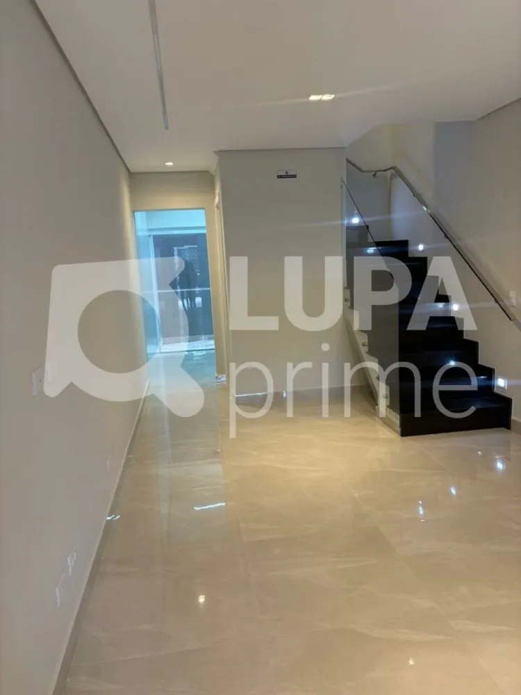 Casa, 3 quartos, 80 m² - Foto 1