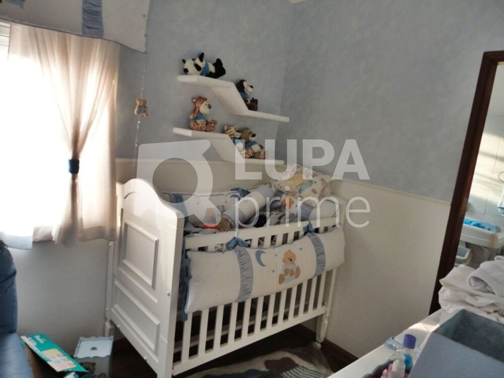 Casa, 3 quartos, 216 m² - Foto 5