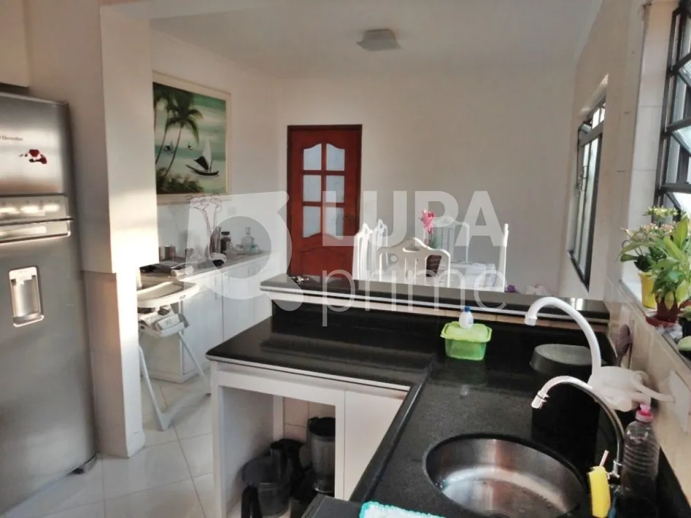 Casa, 3 quartos, 216 m² - Foto 12