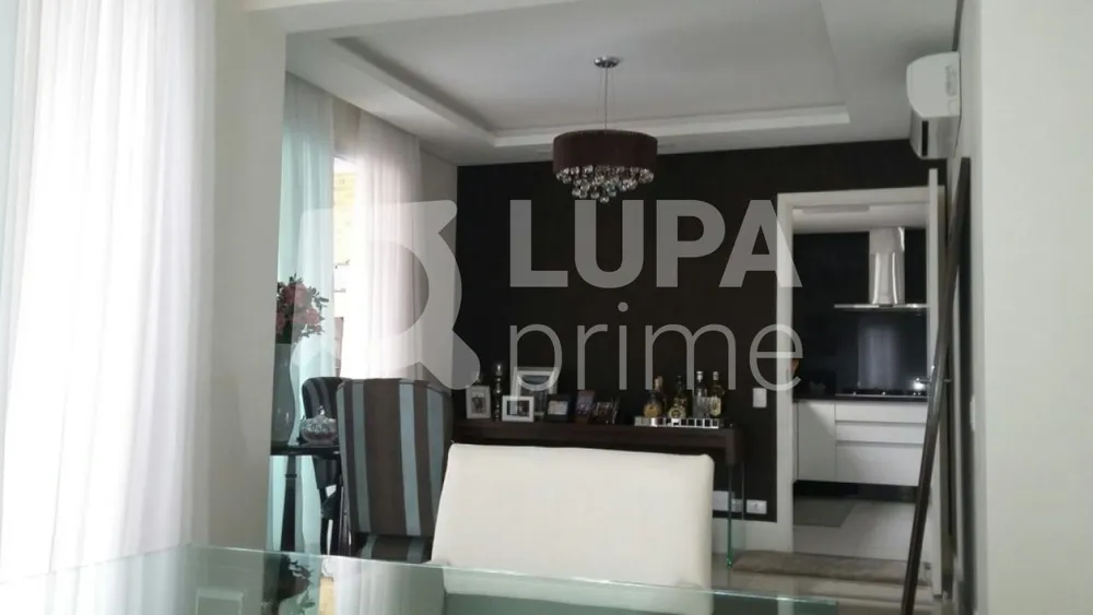 Apartamento, 3 quartos, 236 m² - Foto 11