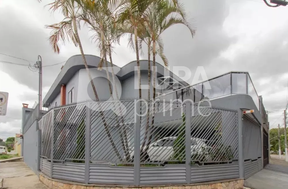 Casa, 5 quartos, 182 m² - Foto 1