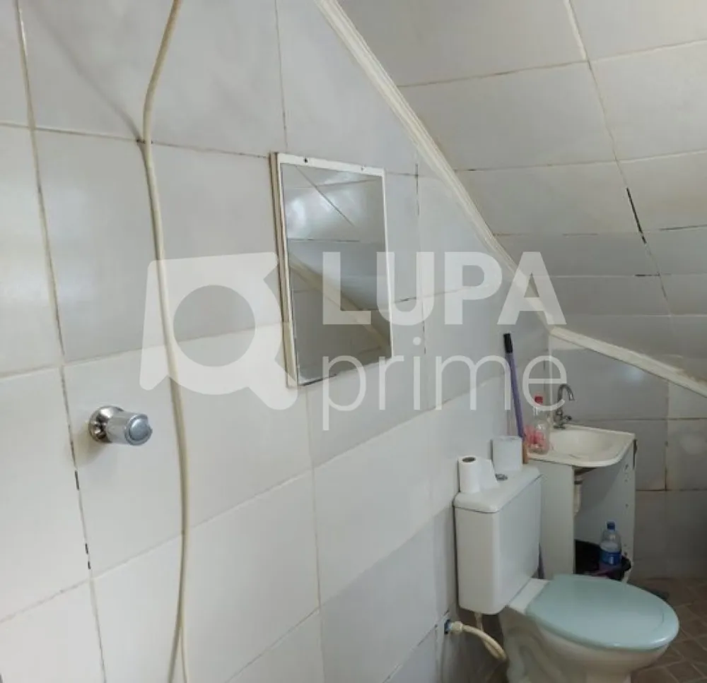 Casa, 7 quartos, 195 m² - Foto 4