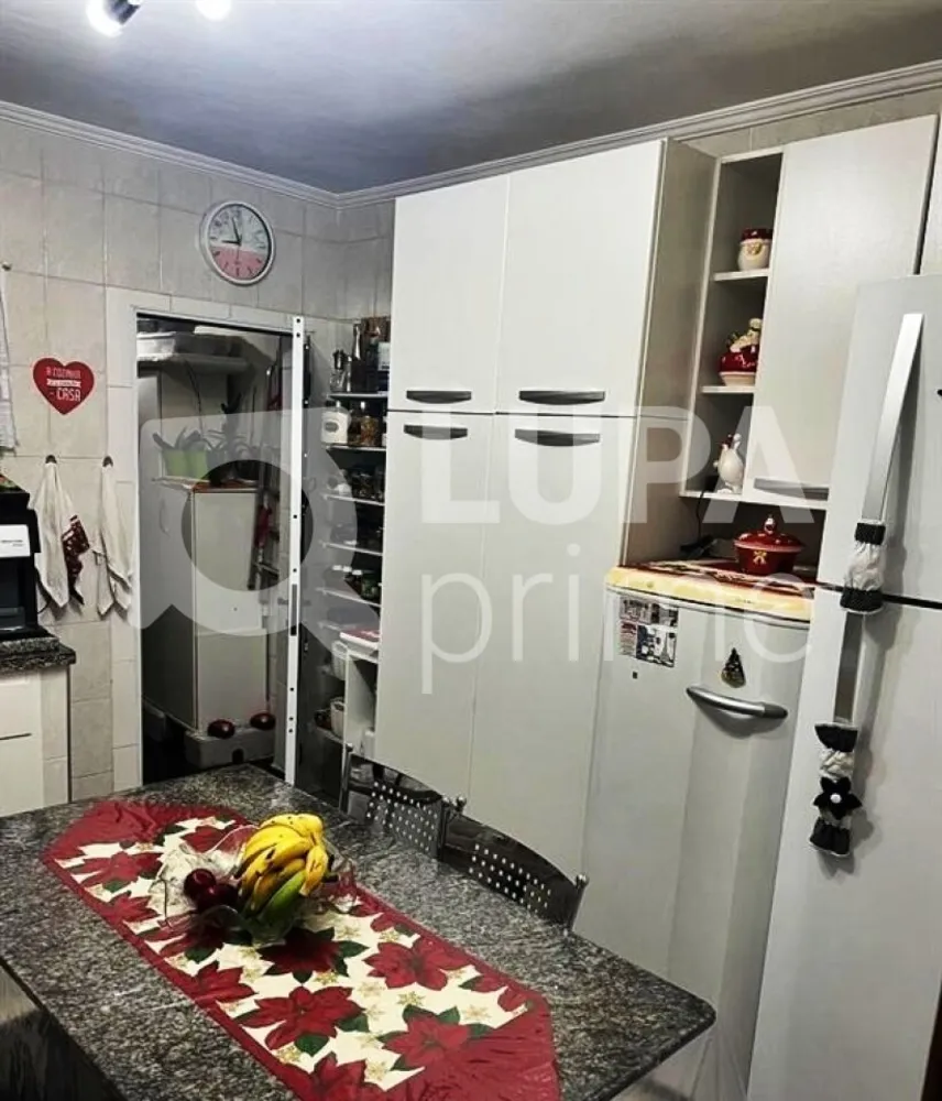 Casa, 3 quartos, 132 m² - Foto 2