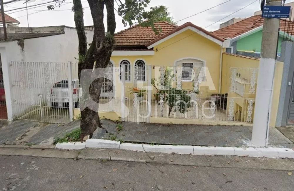 Casa à venda com 2 quartos, 100m² - Foto 1