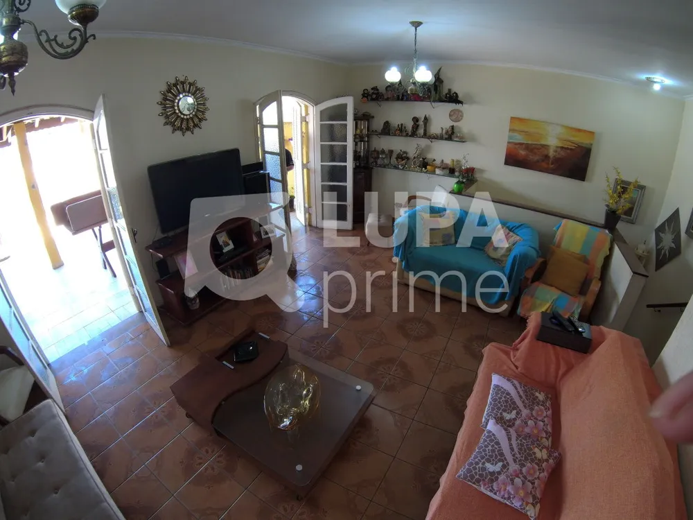 Casa, 3 quartos, 164 m² - Foto 3