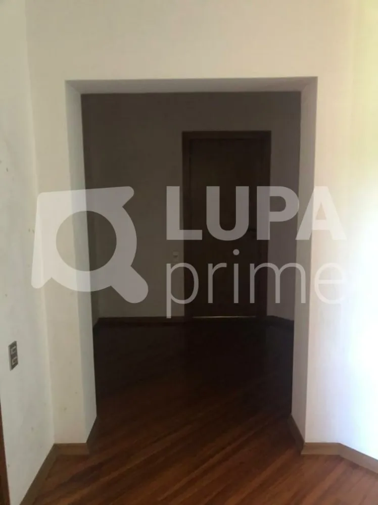 Apartamento, 4 quartos, 241 m² - Foto 11