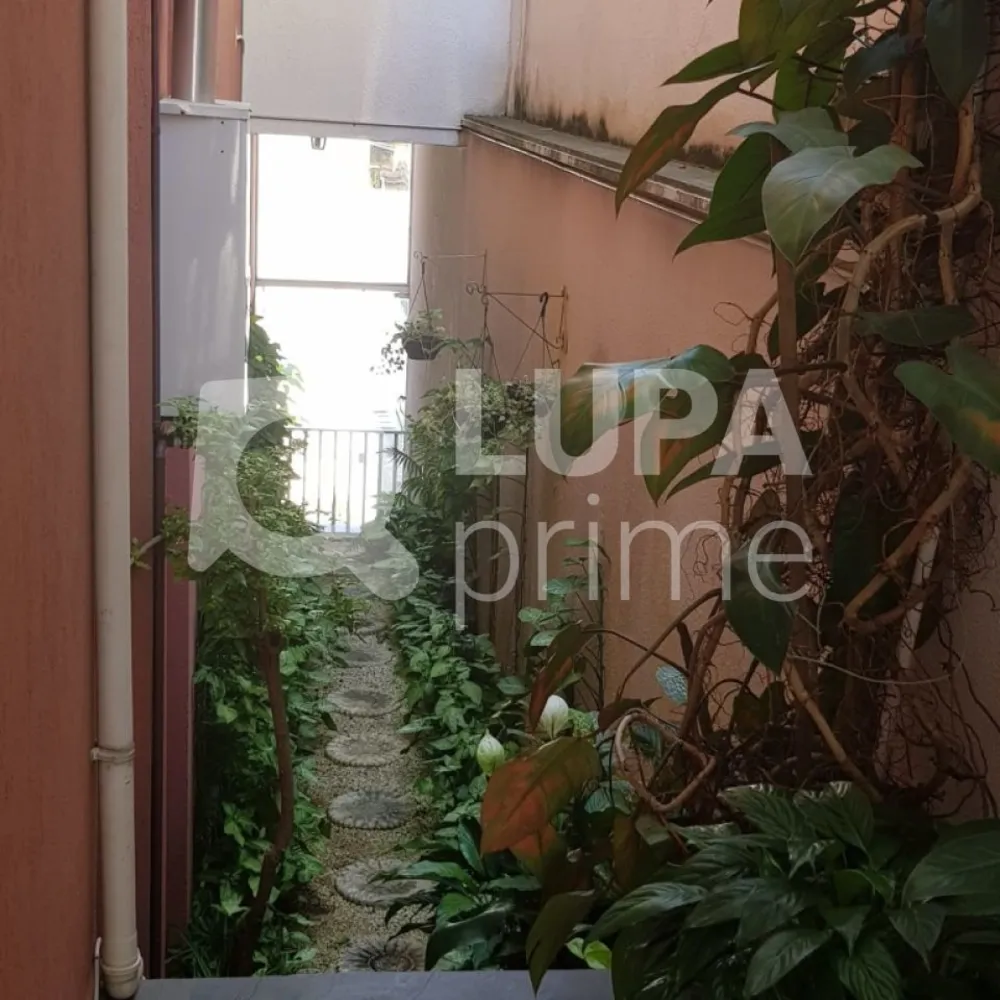 Casa, 3 quartos, 250 m² - Foto 8