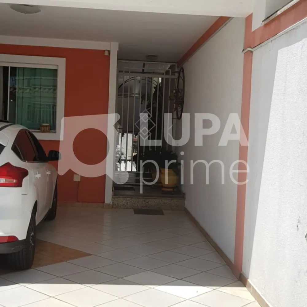 Casa, 3 quartos, 250 m² - Foto 3